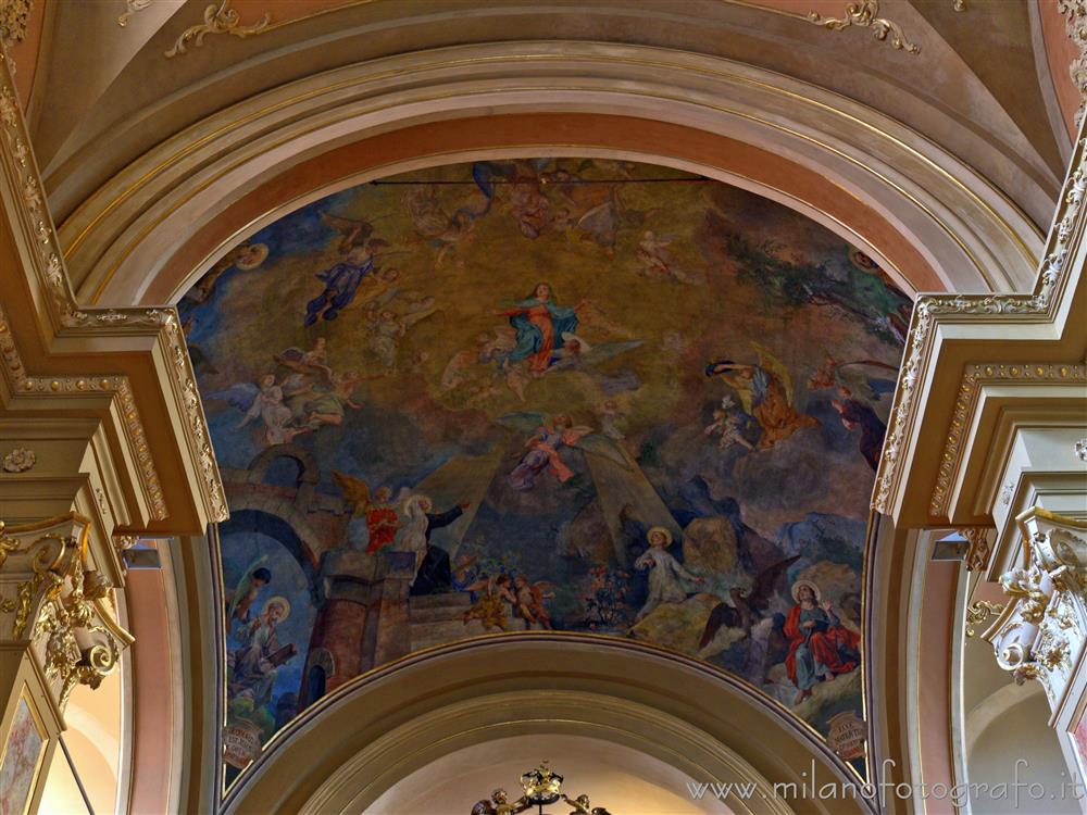 Milan (Italy) - Frescoed dome above the presbytery of the Church of Santa Francesca Romana